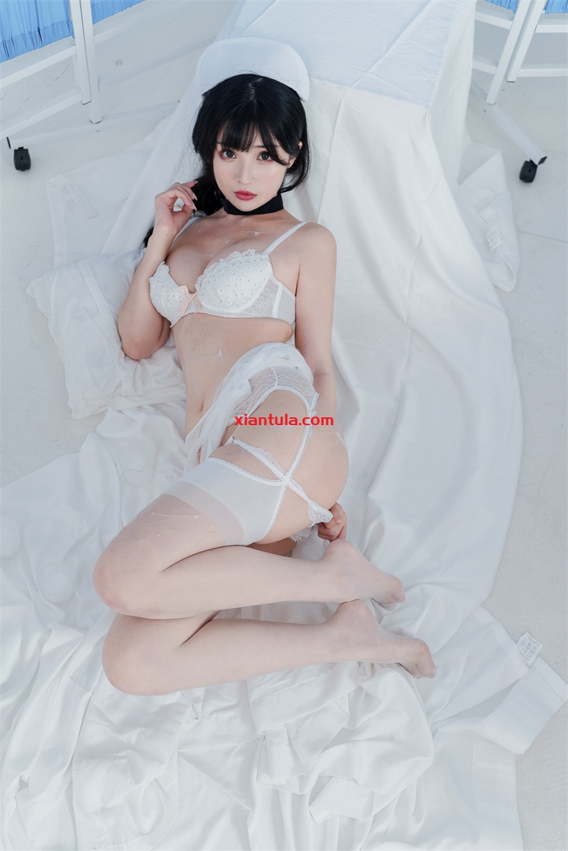 柚子猫Yuzukitty作品大全:从《原神》到OnlyFans,超火作品大曝光!插图4 柚子猫Yuzukitty作品大全:从《原神》到OnlyFans,超火作品大曝光!